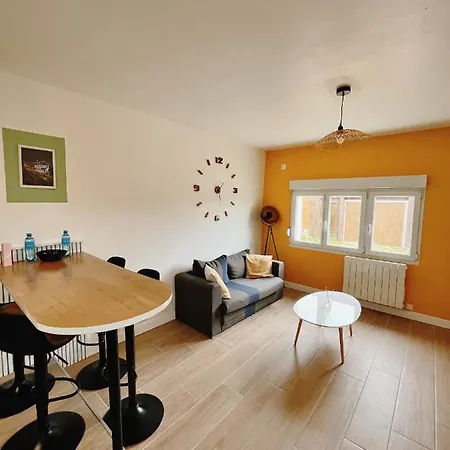 Happy House Apartment